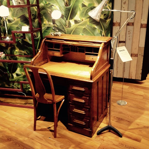 書斎の主役 | ロイズ・アンティークス | ヨーロッパのアンティーク