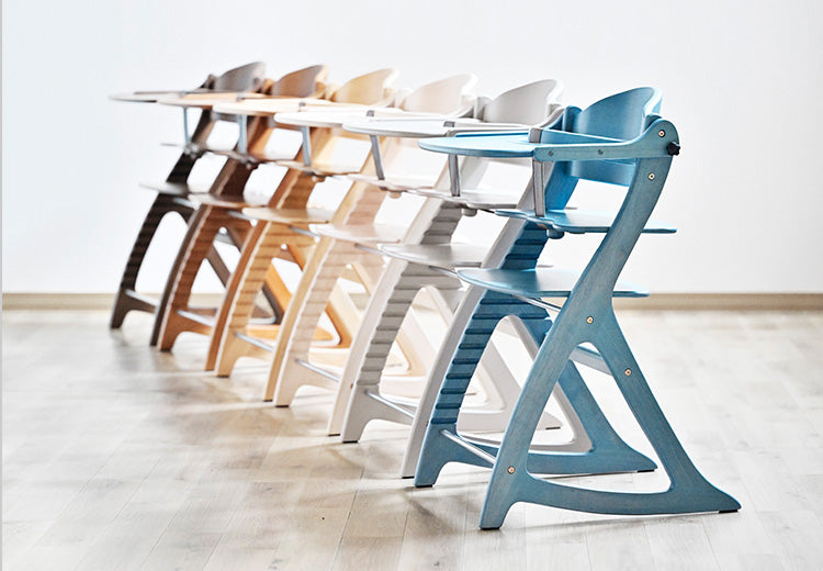 すくすくチェア(sukusuku) 使いやすく、大人まで使えるベビーチェア