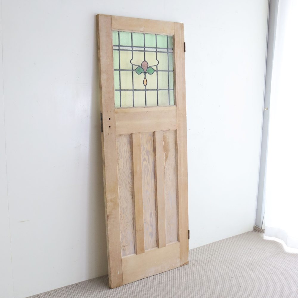 淡い色ガラスが素敵♪ 英国アンティーク・ステンドグラスドア VC106