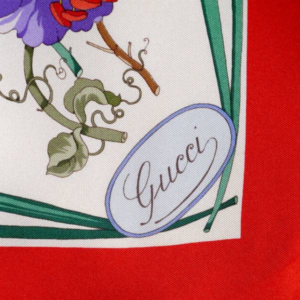 OLD Gucci フローラ 大判シルクスカーフ（緑系） – Vintage Shop Rococo