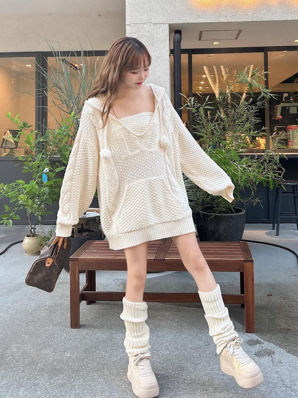 ケーブルDDロゴVネックニットフーディ – Darich (ダーリッチ)