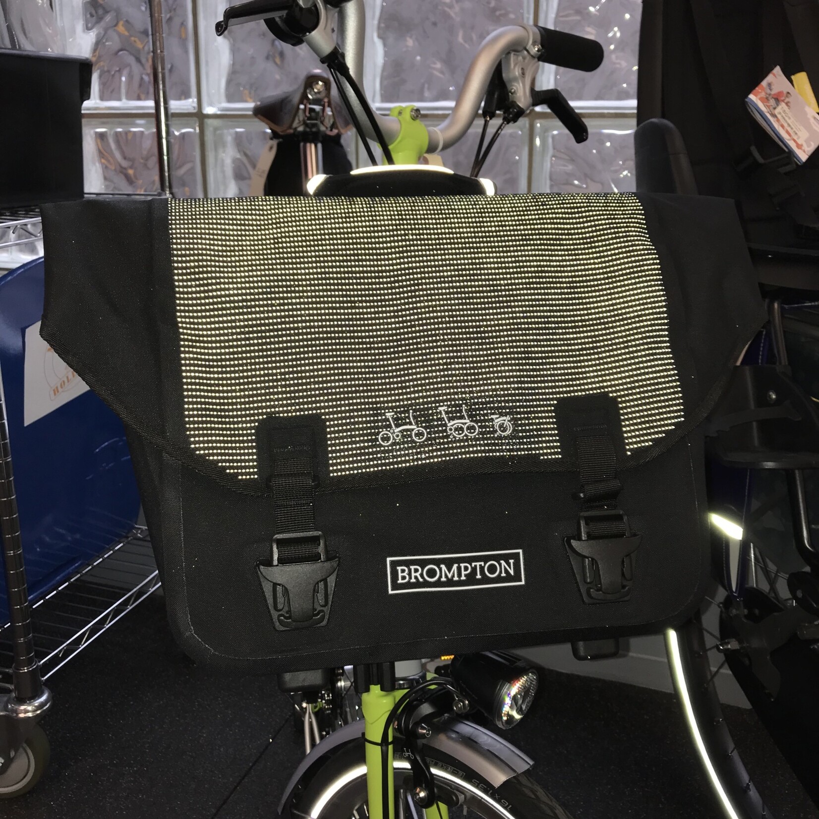 Brompton O Bag Black Reflective - J.C. Lind Bike Co.