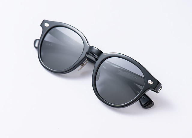 日本人のためのサングラス | YAMA - tesio - リペア対応 一生物の