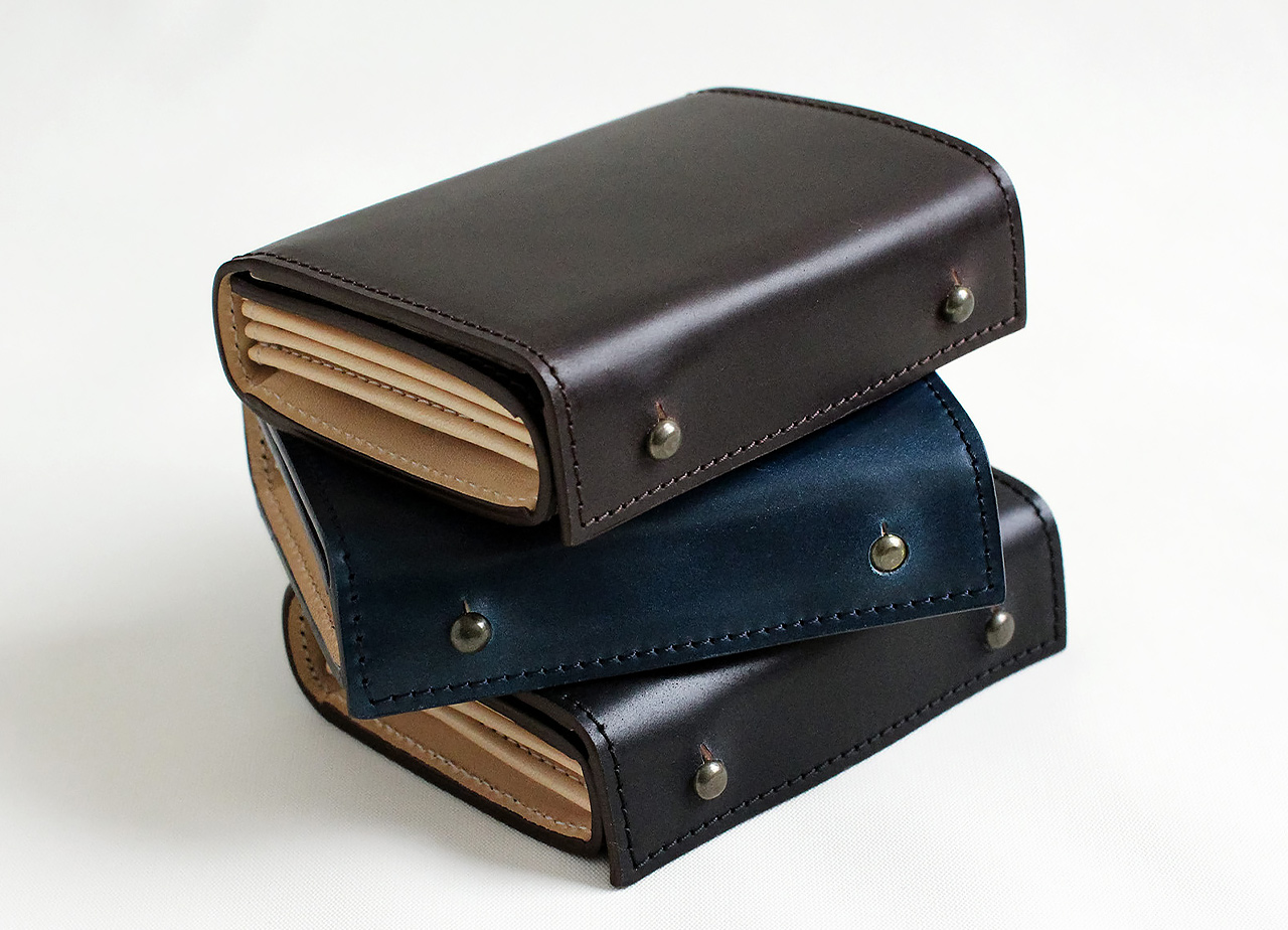 ミッレフォッリエ コードバン27 - エムピウ（m+）