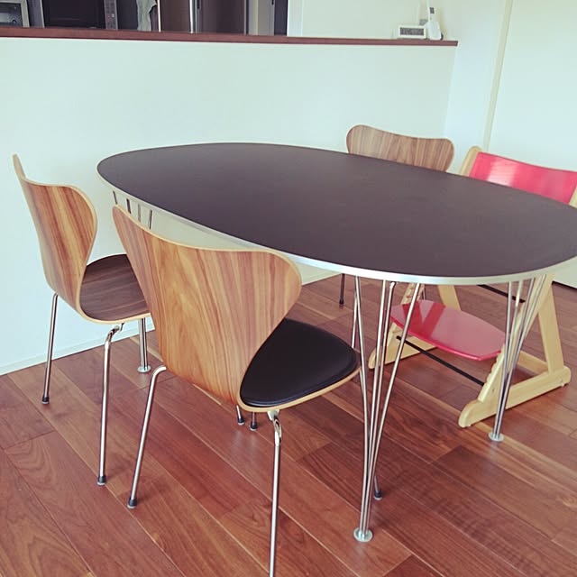 セブンチェア スーパー楕円テーブルのおすすめ商品とおしゃれな実例