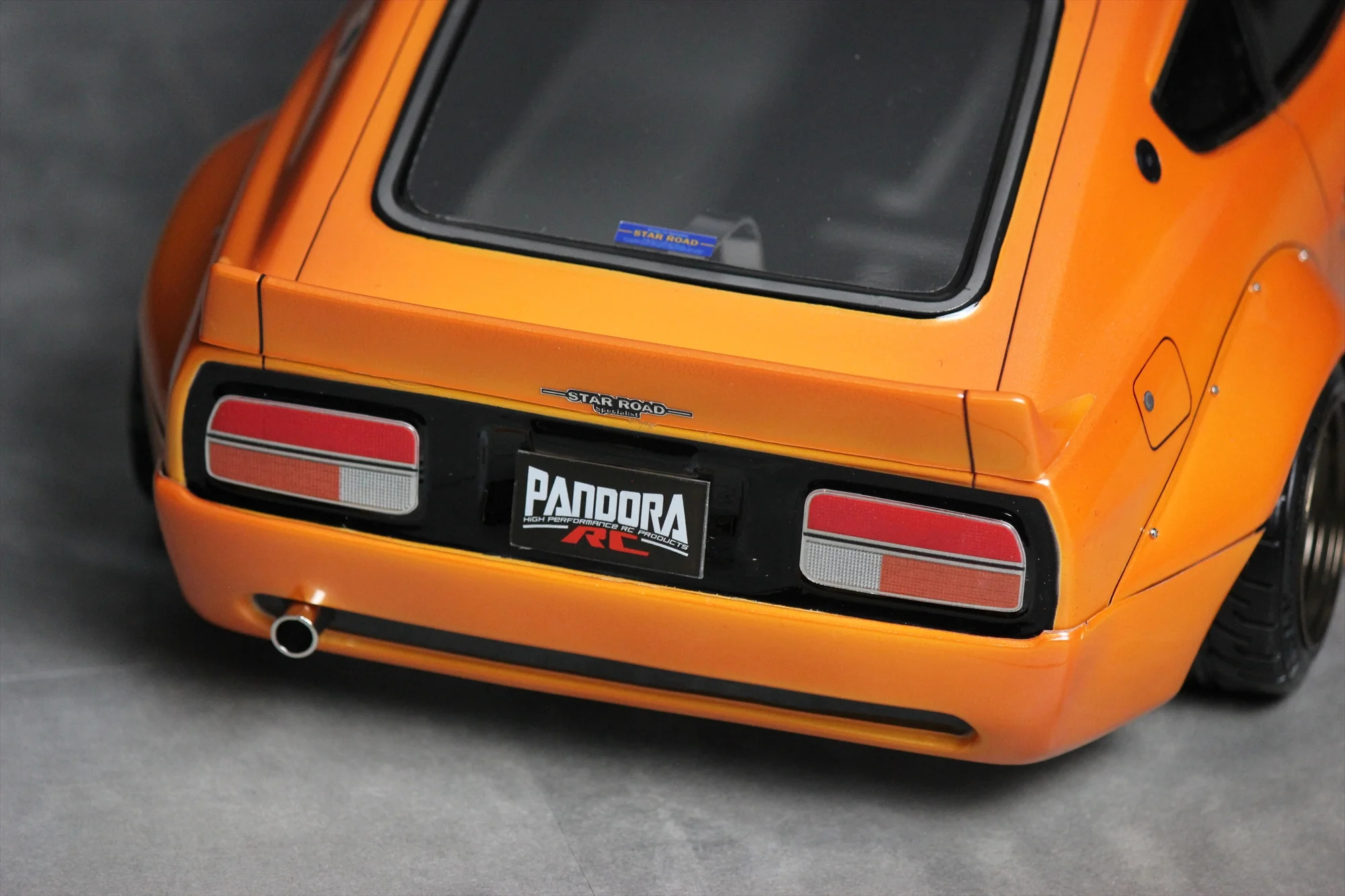 Pandora RC / PAB-3216 / Nissan Fairlady Z (S30) Custom - STAR ROAD