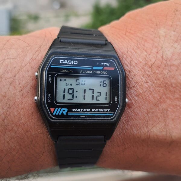 Casio Quartz F-77W Digital Vintage Men's Watch | WatchCharts