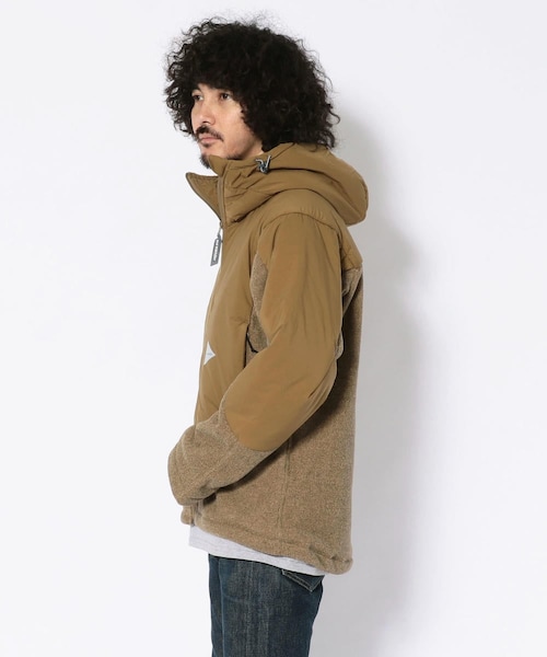 and wander（アンドワンダー）の「and wander/アンドワンダー top