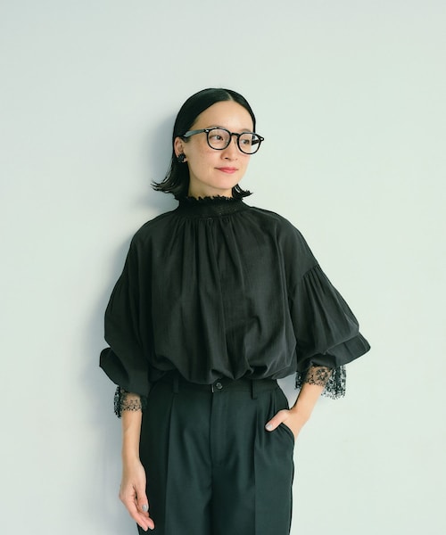 PUAL CE CIN（ピュアルセシン）の「襟袖レースプルオーバーブラウス