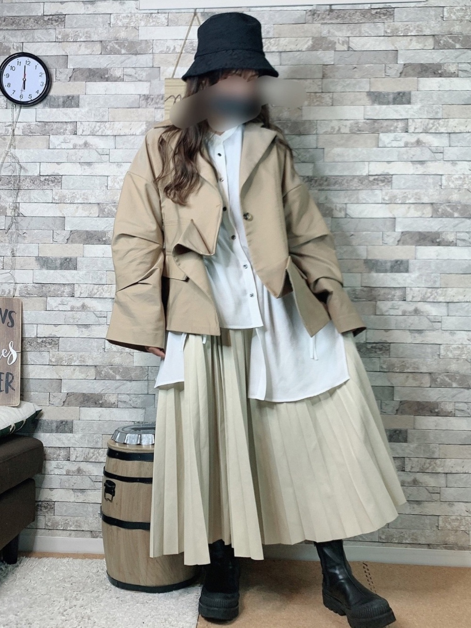 UN3D.（アンスリード）の「ショートオリガミトレンチコート（トレンチ