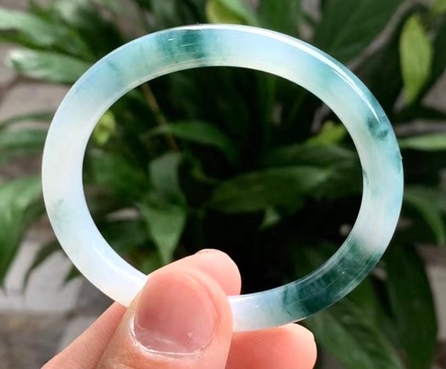 10%OFF】香港 アイス種 天然ミャンマー産A貨翡翠バングル • アイス種