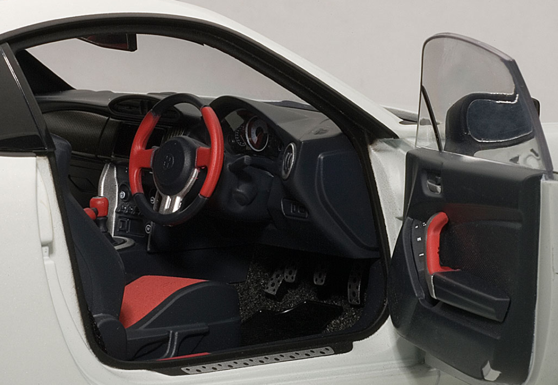 1/18 AUTOart TOYOTA GT86 86 GT 