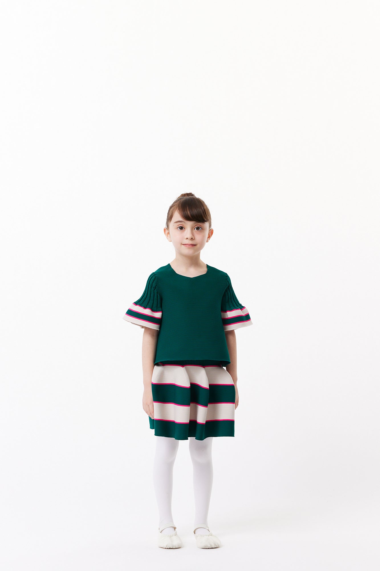 POTTERY KID SHORT BELL SLEEVES TOP