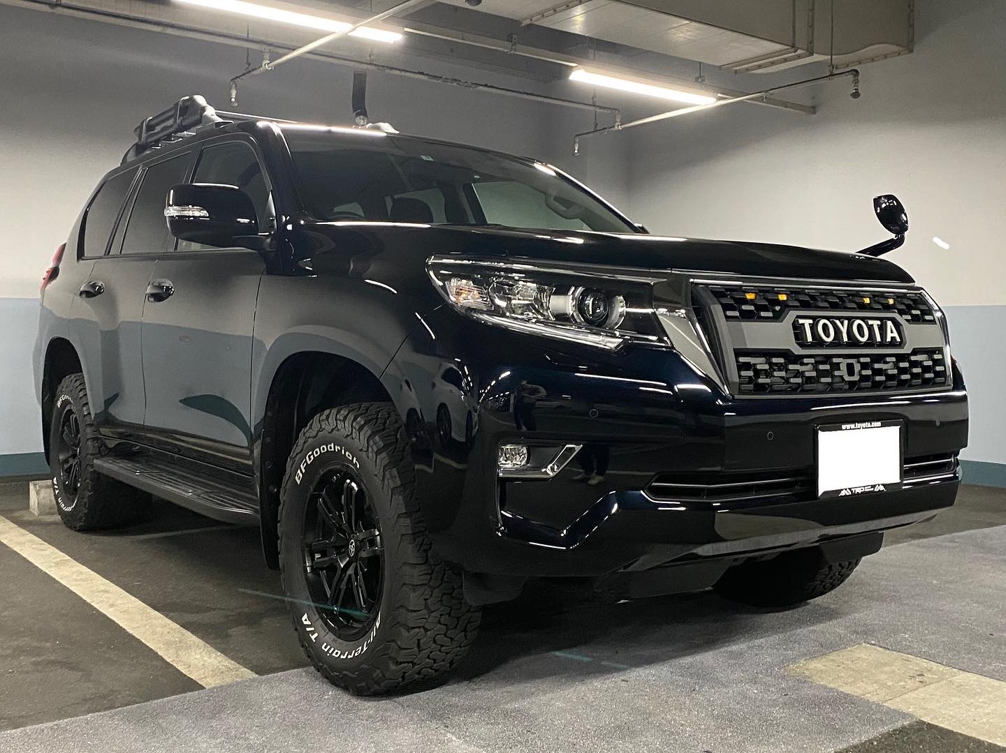 プラド150後期をタコマ風グリルに？DIYで取り付ける！｜日々を明るく