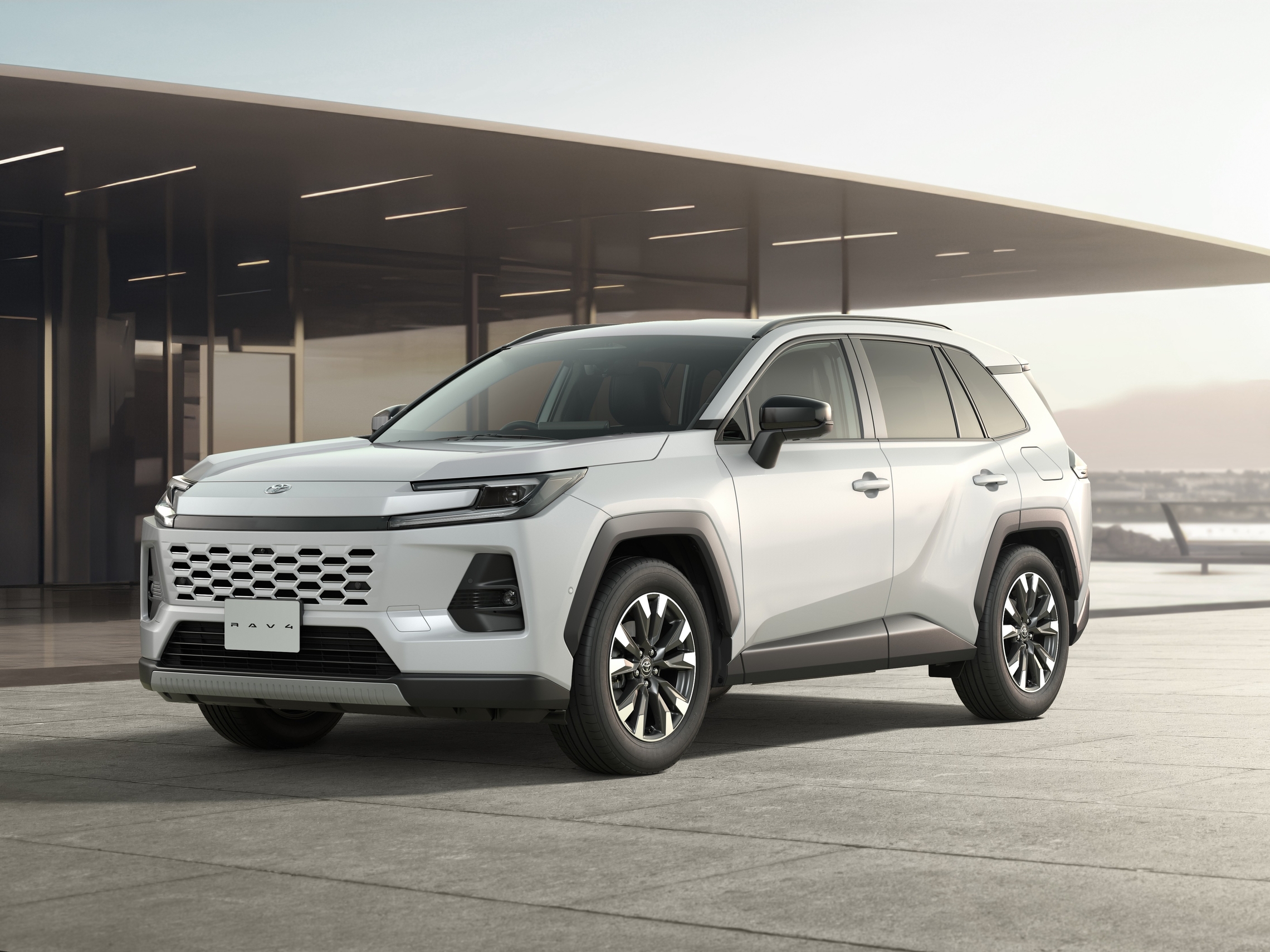 新型RAV4】販売開始‼