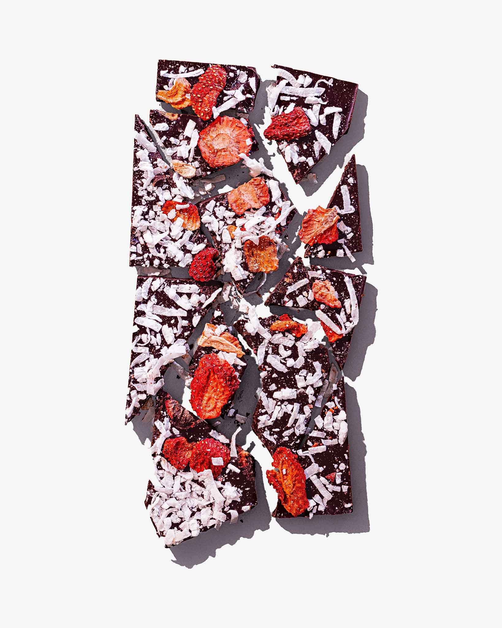 Strawberry Coconut Gourmet Dark Chocolate Bar - Compartés LA