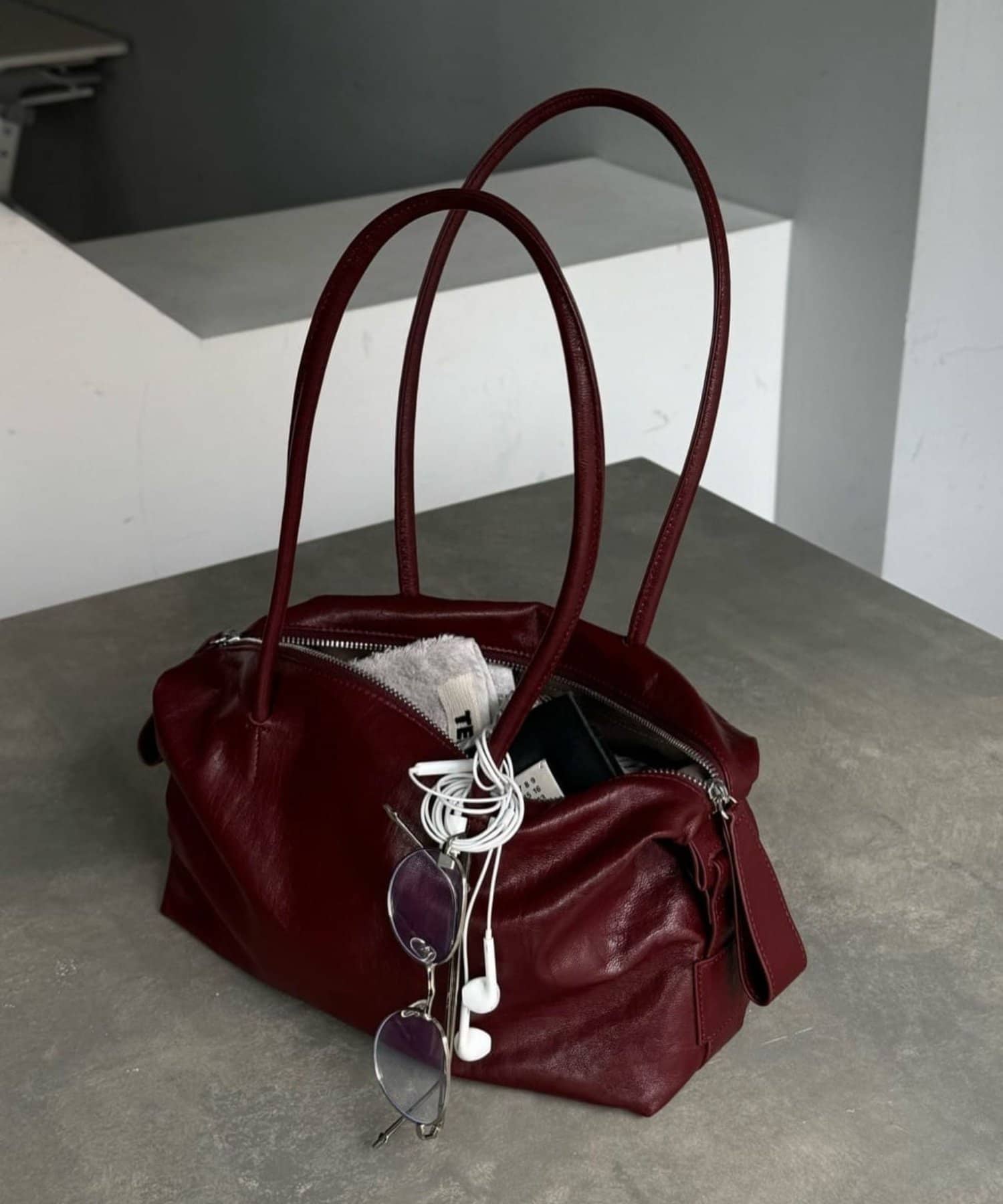 SNS累計40万回再生超え！/本革/WEB限定カラーあり/軽量》ロング