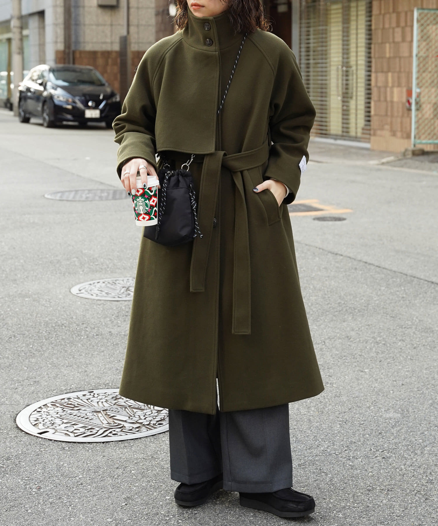 ケープ付スタンドネック軽量メルトンコート | CPCM(シーピーシーエム