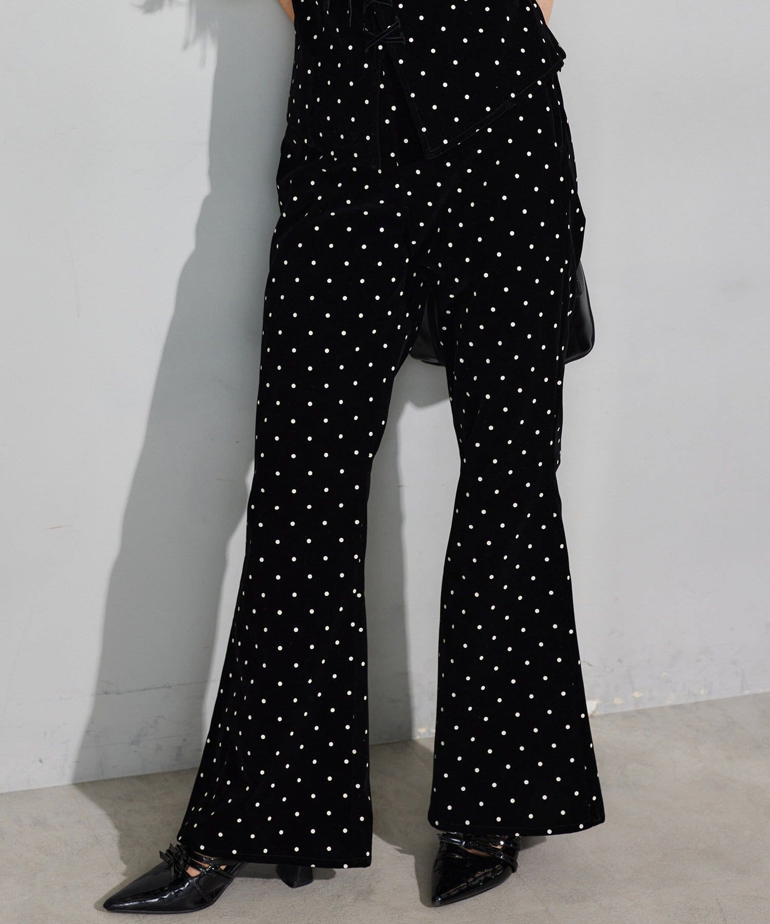 Seemi.】ベロアドットパンツ | Seemi.by NICE CLAUP(シーミーバイナイ