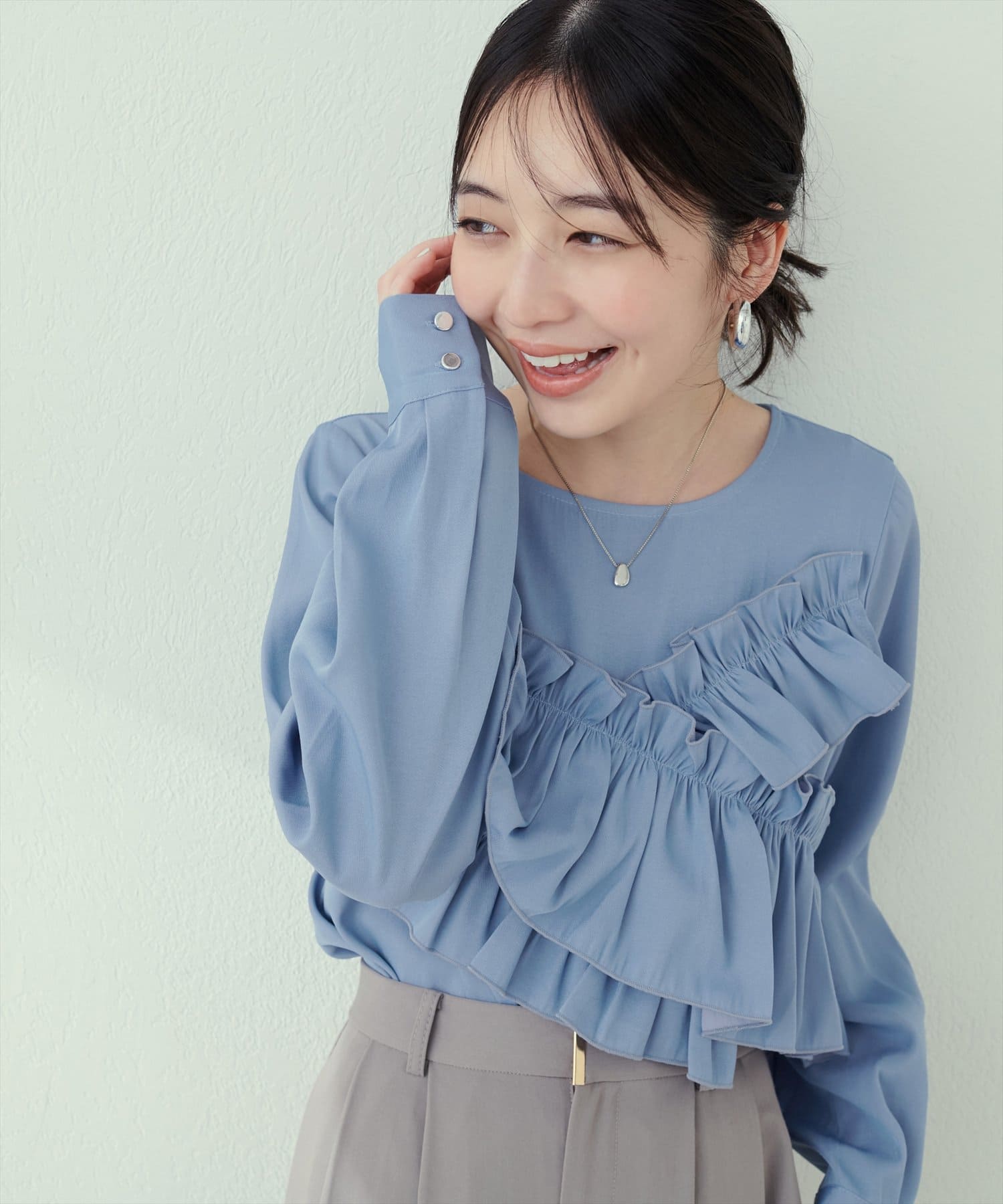 アシメフリルブラウス | natural couture(ナチュラルクチュール