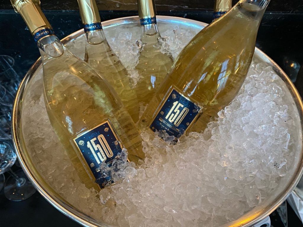 ワインクラブ｜コンラッド東京のシェフとソムリエが綴る「コノワスール