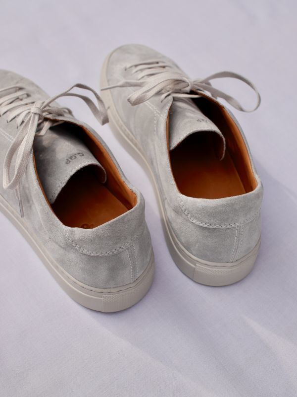 C.QP (シーキューピー) レザースニーカー ライトグレー・スエード - COL