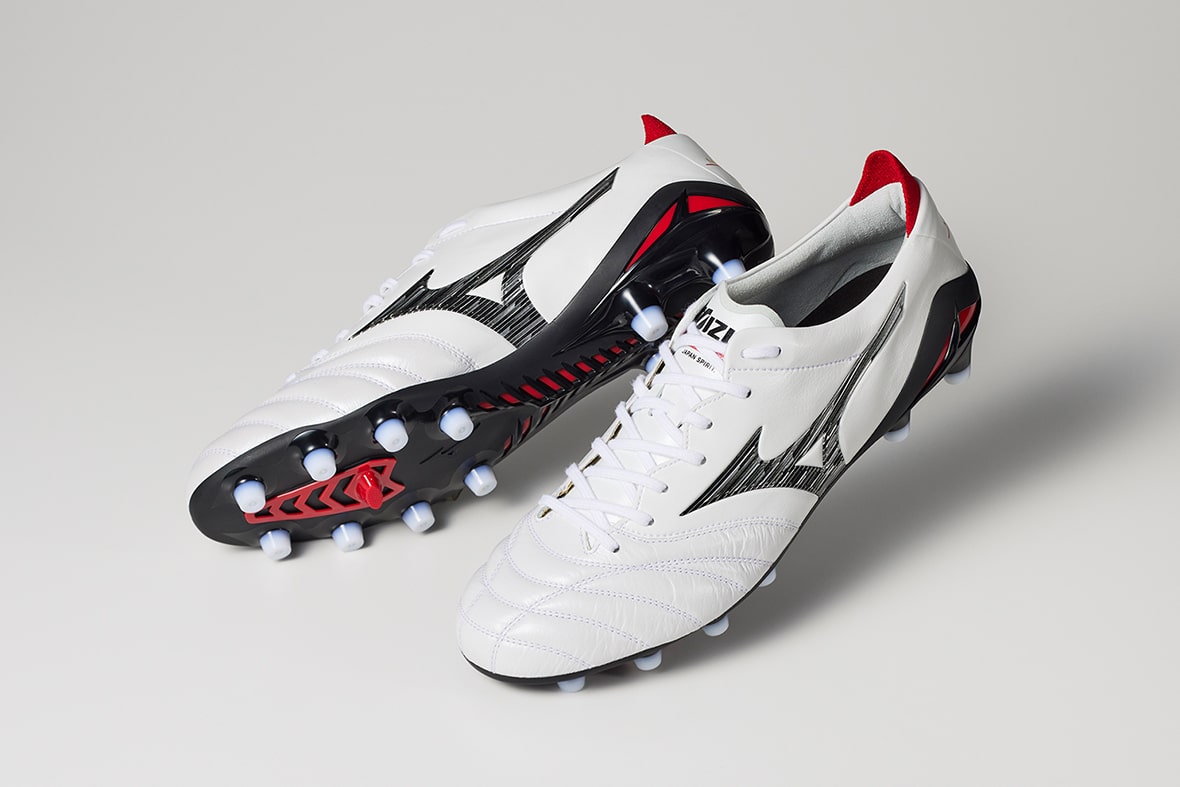フットボールシューズ「MORELIA NEO IV JAPAN」「MORELIA NEO IV β