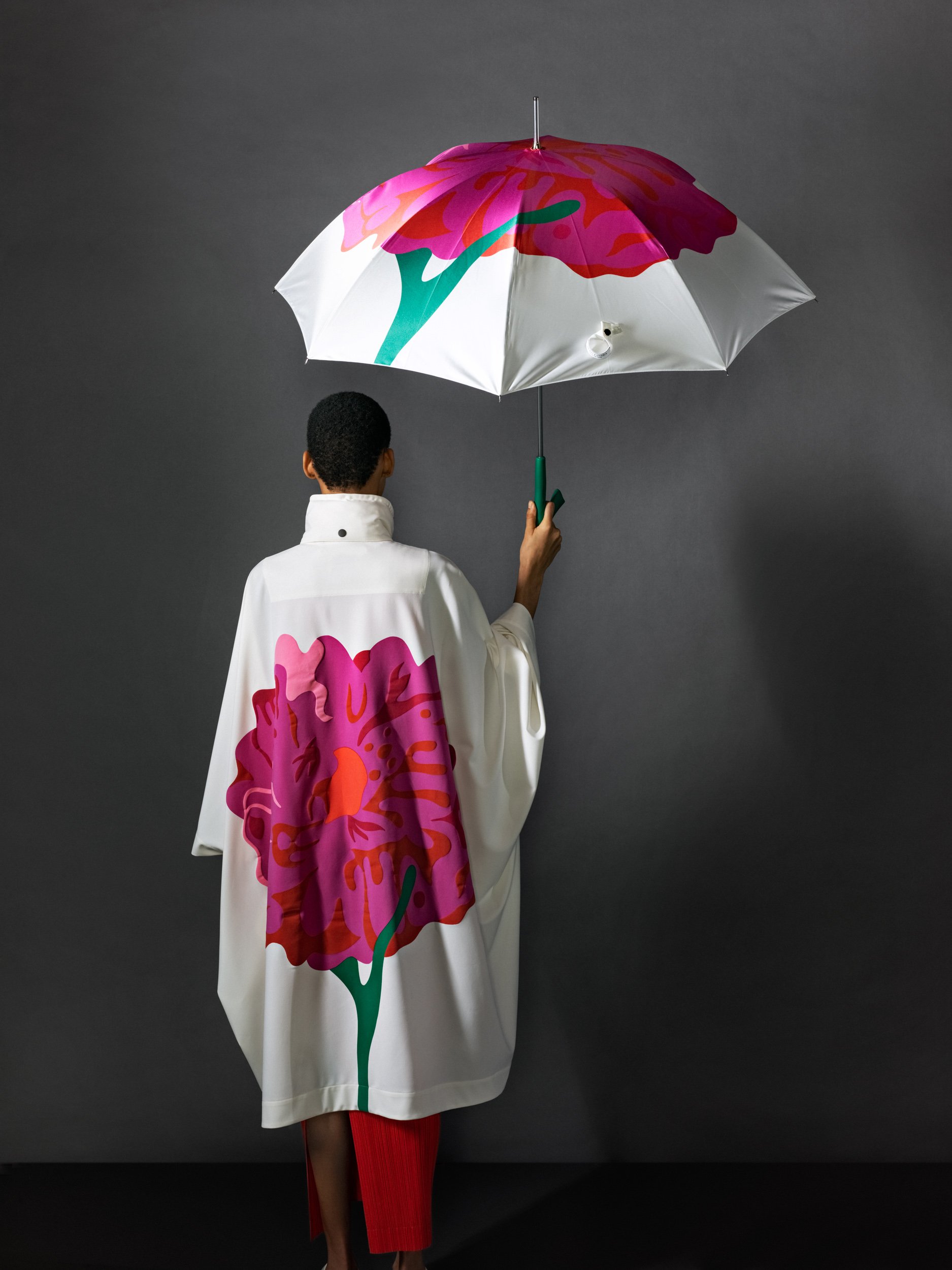 Issey Miyake Continues Project With Ikko Tanaka | SHOWstudio