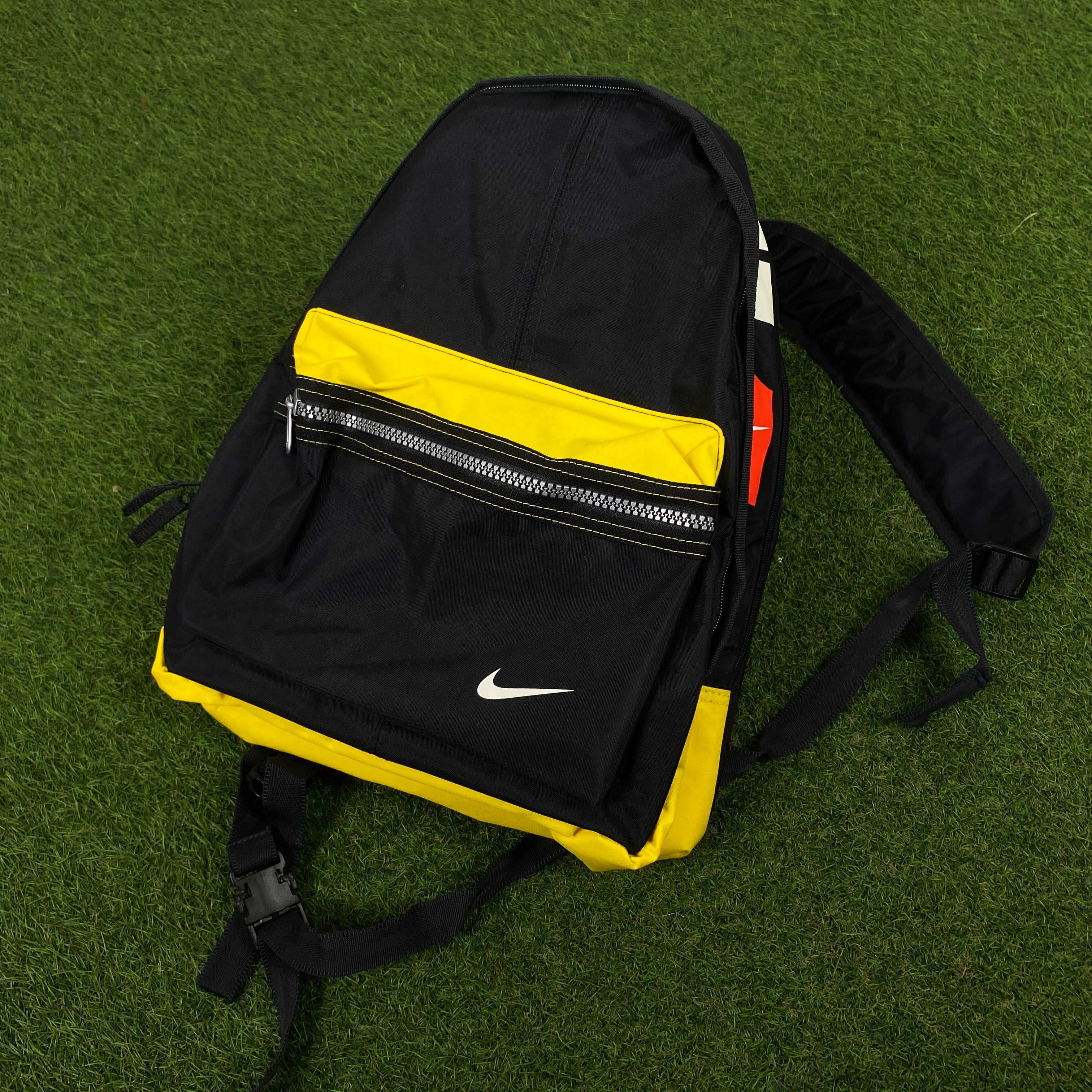 90s Nike Rucksack Shoulder Bag Black – Clout Closet