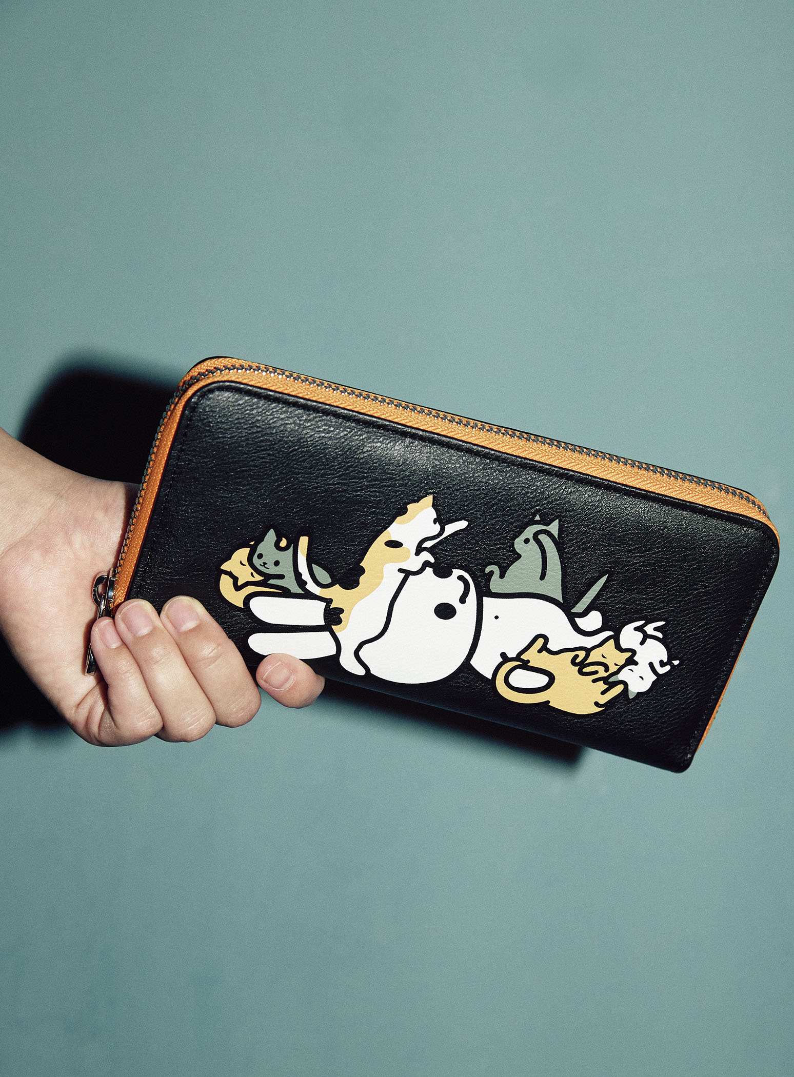 ロングウォレット 動けない｜ウサギがいる｜CUNE ONLINE STORE