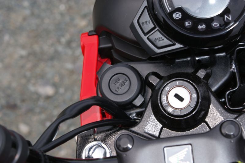 ホンダ純正オプション】アクセサリーソケット[CT125・ハンターカブ