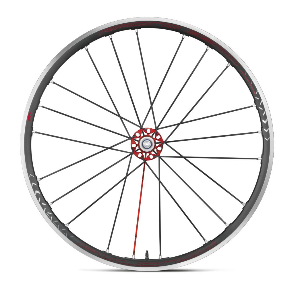 Fulcrum goes wider adding Racing Zero Competizione clincher