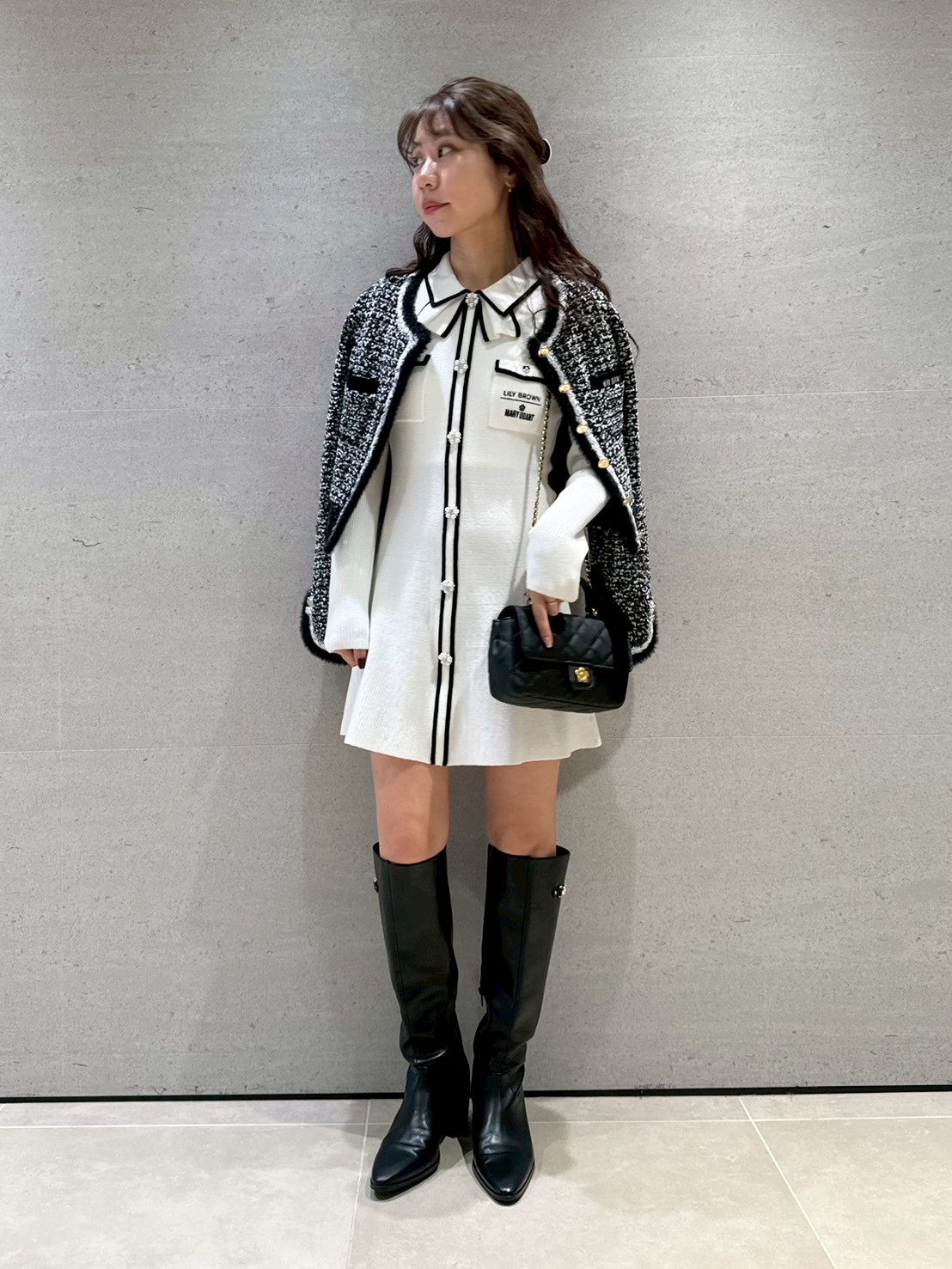 LILY BROWN×MARY QUANT】デイジー釦付きビジューミニニットワンピース