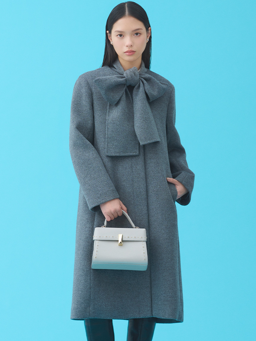 リボンストール付きノーカラーコート(コート)｜OUTER（アウター