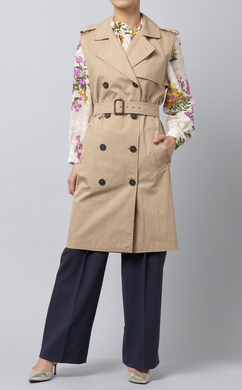 Weekend Max Mara｜ノースリーブトレンチコート