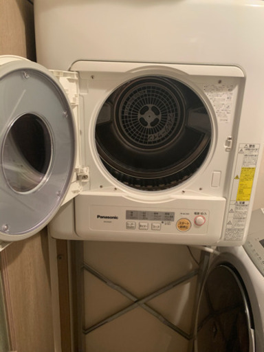 Panasonic乾燥機&専用スタンド ※取りに来てくれる方