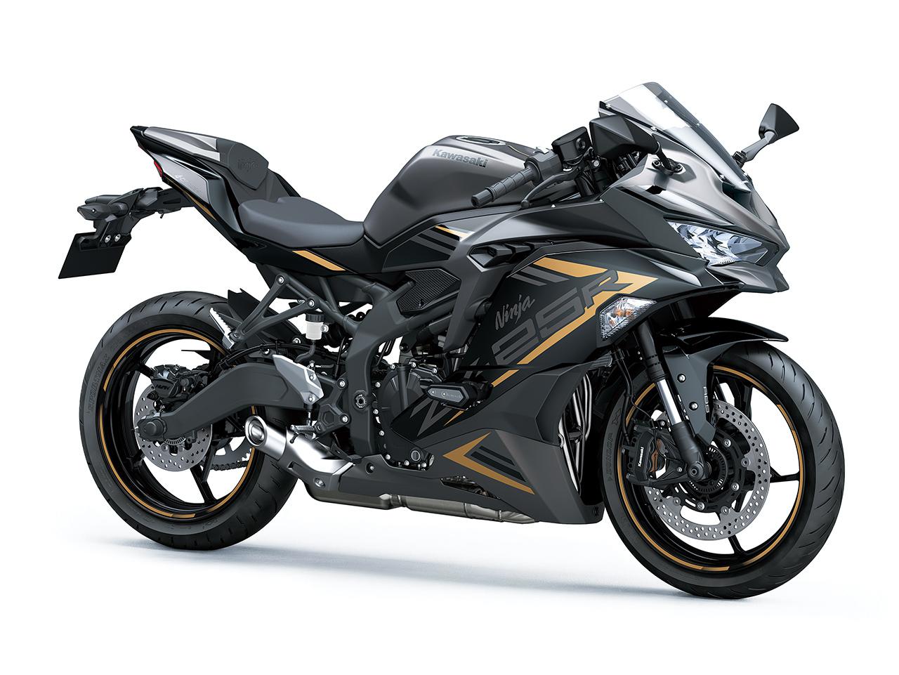 カワサキ「ニンジャ ZX-25R」【1分で読める 2022年に新車で購入可能な
