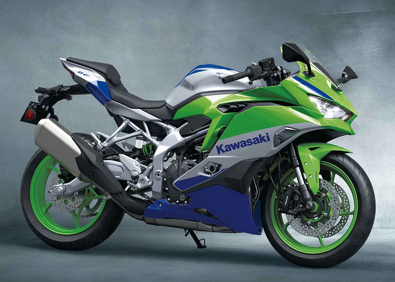 カワサキ「Ninja ZX-4RR 40thアニバーサリーエディション」を手に