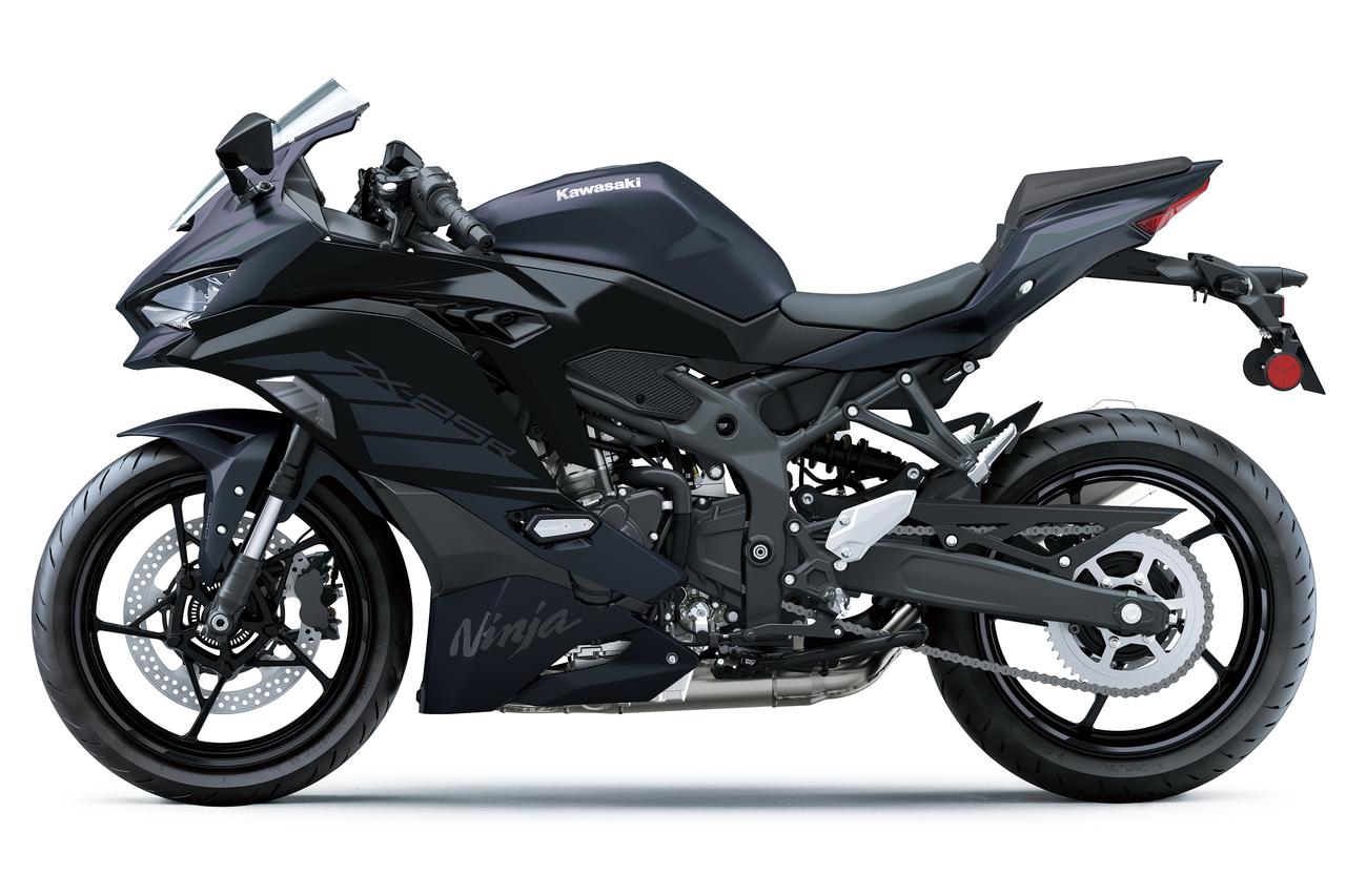カワサキ「Ninja ZX-25R SE」【サクッと読める！250ccバイク・2025年