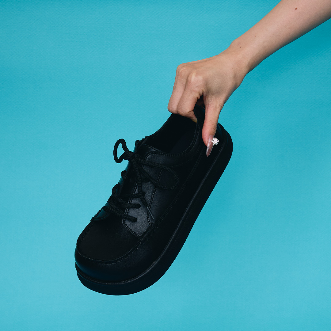 デッキスニーカー ブラック/ブラック | Racbaki