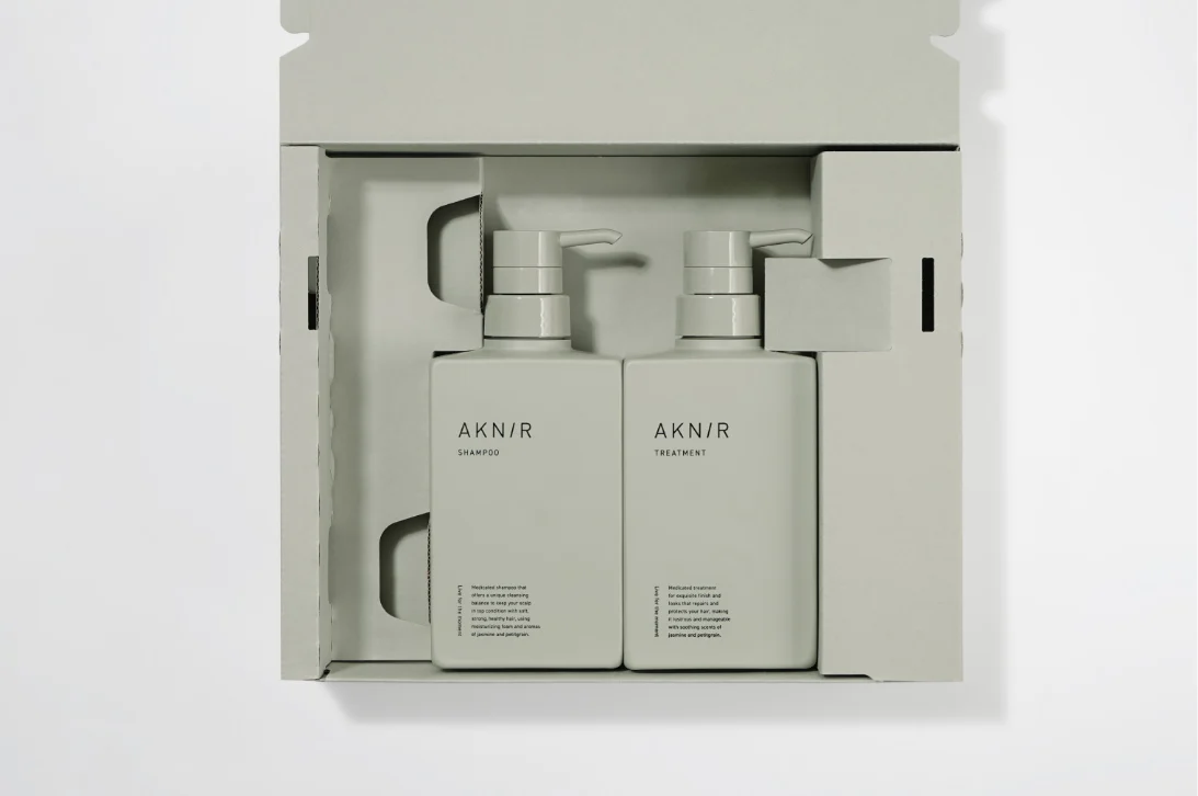 薬用ヘアシャンプー＆トリートメントセット｜AKNIR（アクニー） 公式