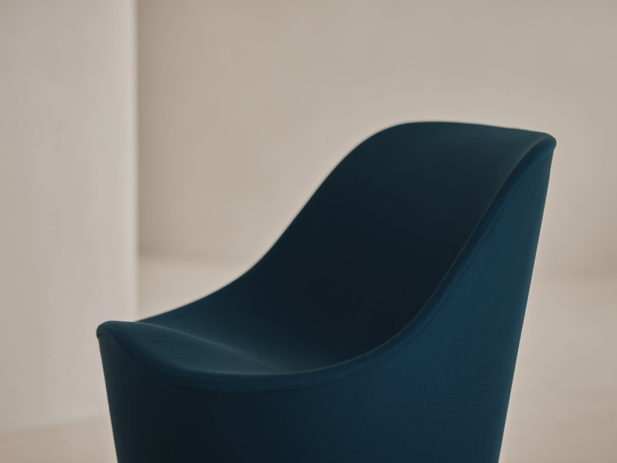 KURA SOFA | 【公式】&MEDICALオンラインストア