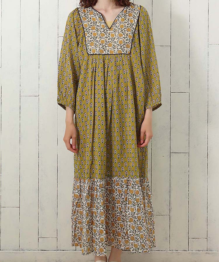 切り替えフラワーワンピース ワンピース ウェア お花 フラワー 長袖