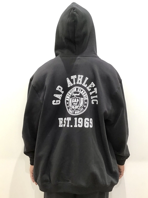 間違いないブラックセットアップのスタイリング | Gap公式オンラインストア