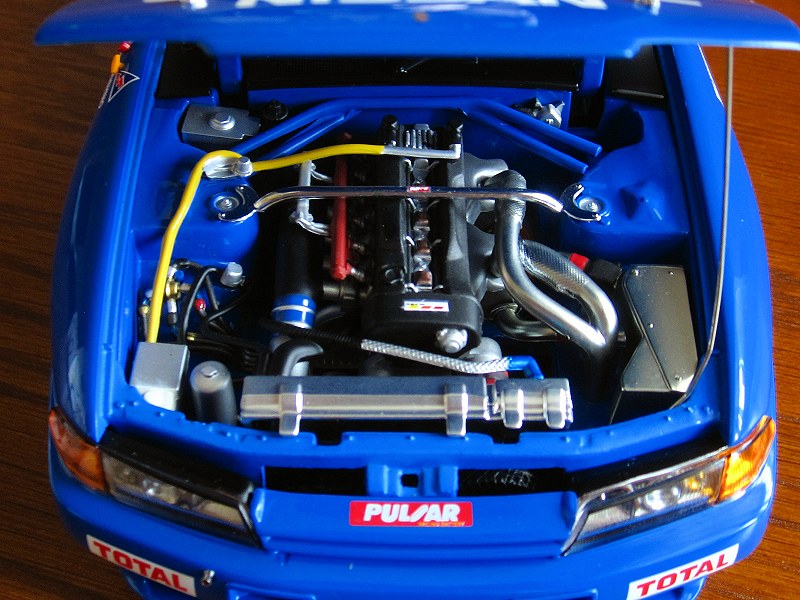 REVIEW: AUTOart Nissan Skyline GT-R R32/1990 Calsonic #12