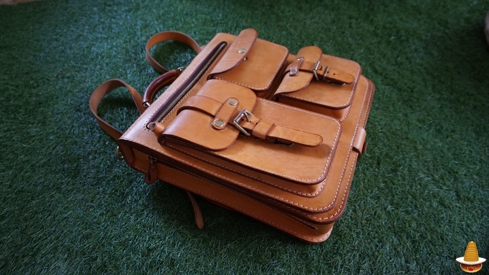 ノートパソコンをお洒落を持ち運ぼう♪後編 HERZ（ヘルツ） 前面3