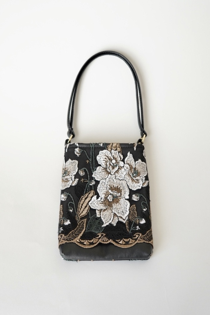 MURRAL（3泊4日） Everlasting embroidery lace mini bag / June