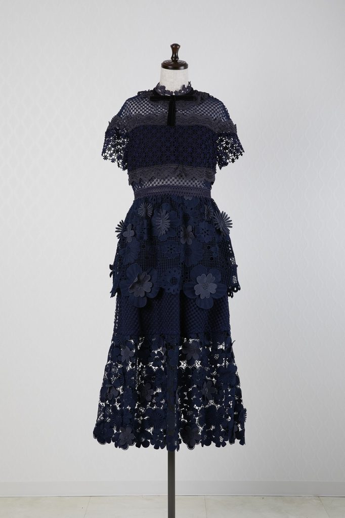 Self-Portrait セルフポートレイト ネイビーフラワーリボンタイドレス