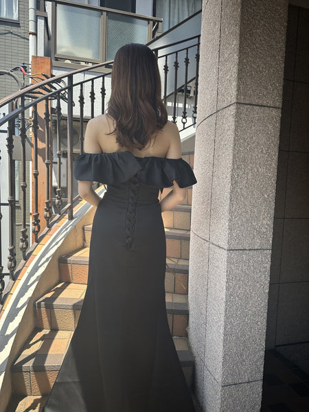 オフショルダー ソフトマーメイドドレス ブラック（W268BK）