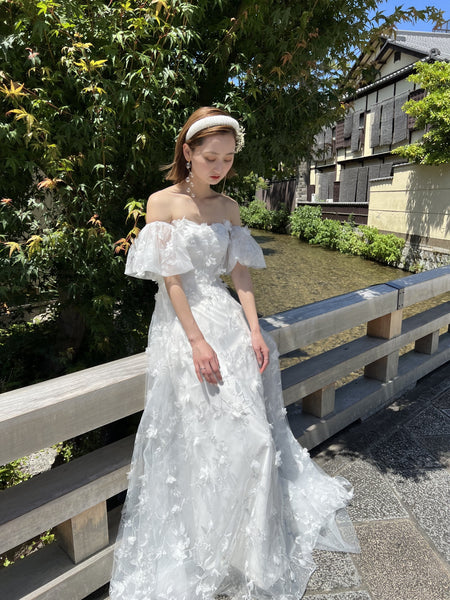 フラワーレース パフスリーブドレス（W272）